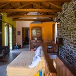 Iris' Traditional Stone House *