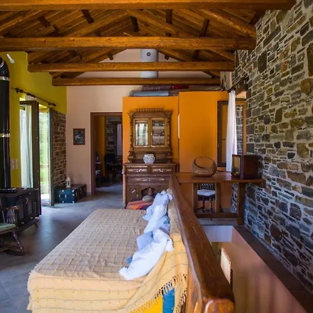 Iris' Traditional Stone House *